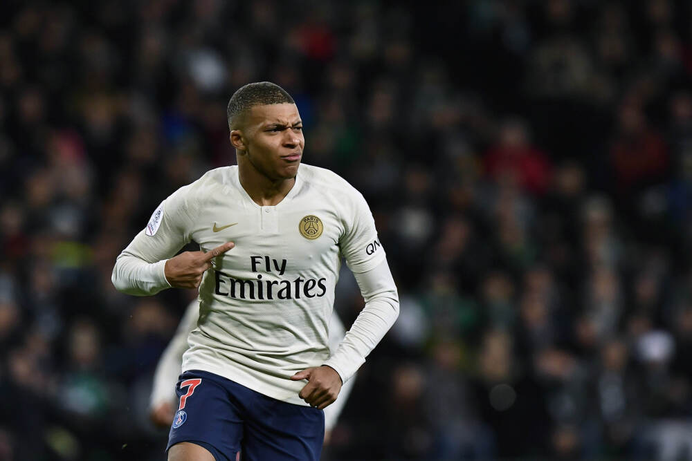 涨停潮！两大利好彻底引爆！AI应用进入快车道？